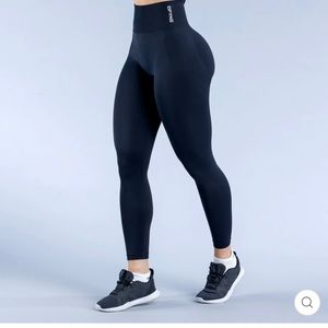 Dfyne Charcoal Dynamic Leggings